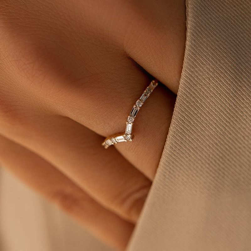 Person wearing Safi ring with part of hand showing