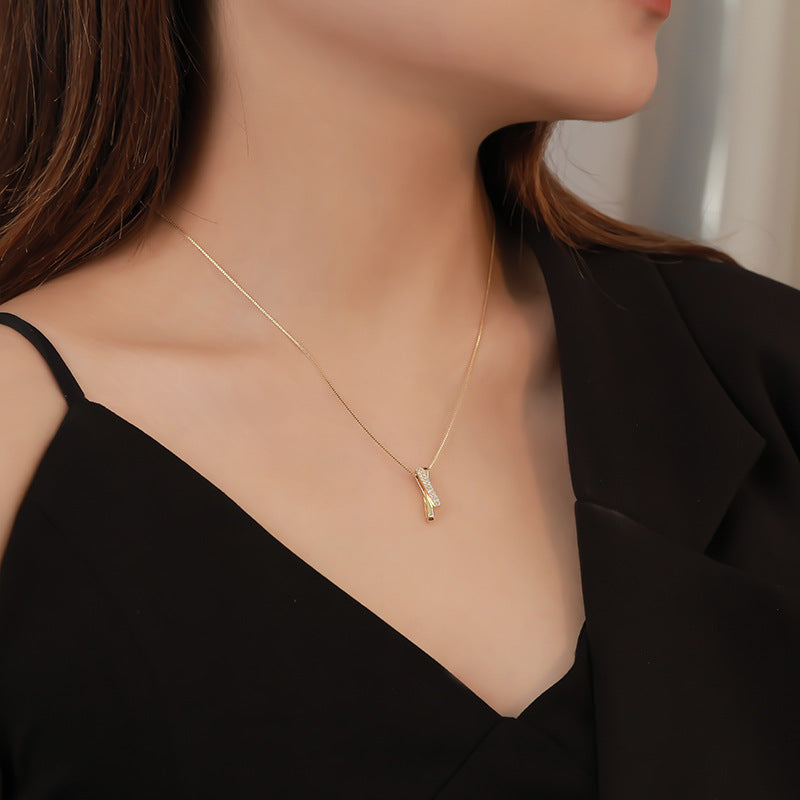 Person wearing Wasl necklace