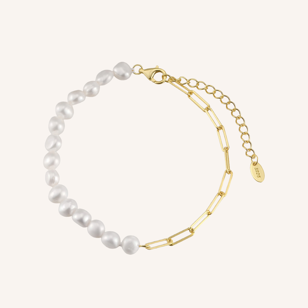 Demi Pearl Paperclip Bracelet
