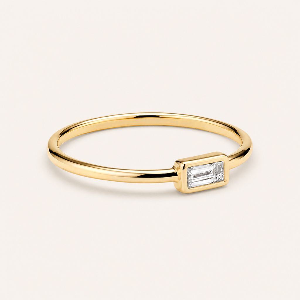 Ava Ring
